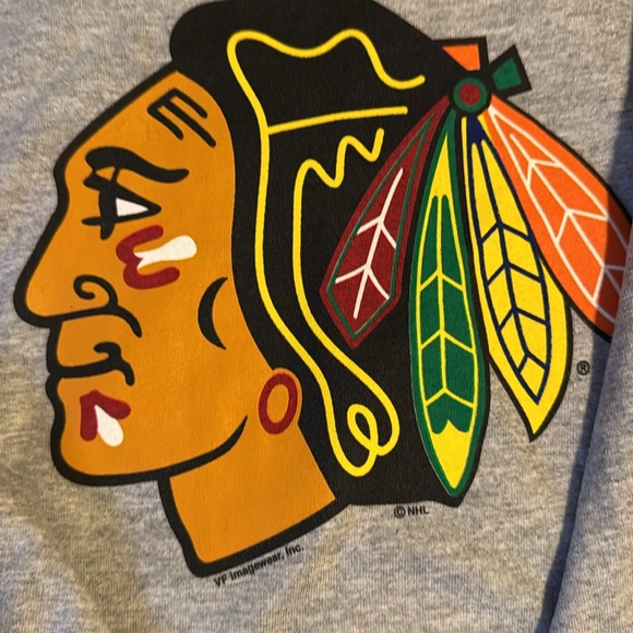 Chicago Blackhawk long sleeve T-shirt - Picture 2 of 6
